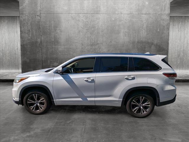 used 2016 Toyota Highlander car, priced at $17,509