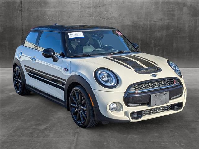 used 2019 MINI Hardtop car, priced at $22,464