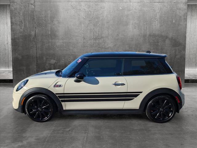 used 2019 MINI Hardtop car, priced at $22,464