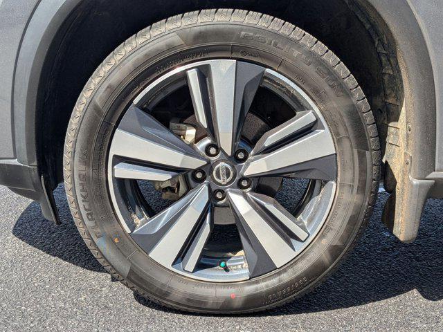 used 2021 Nissan Rogue car, priced at $15,995