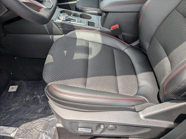 new 2025 Ford Escape car, priced at $30,638