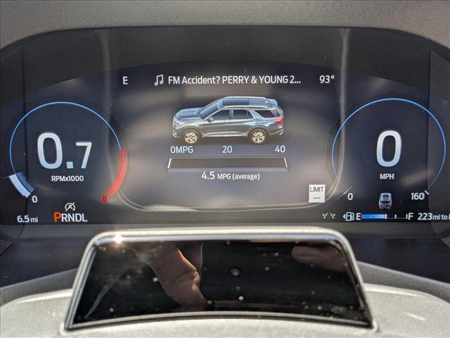 new 2025 Ford Explorer car, priced at $39,440