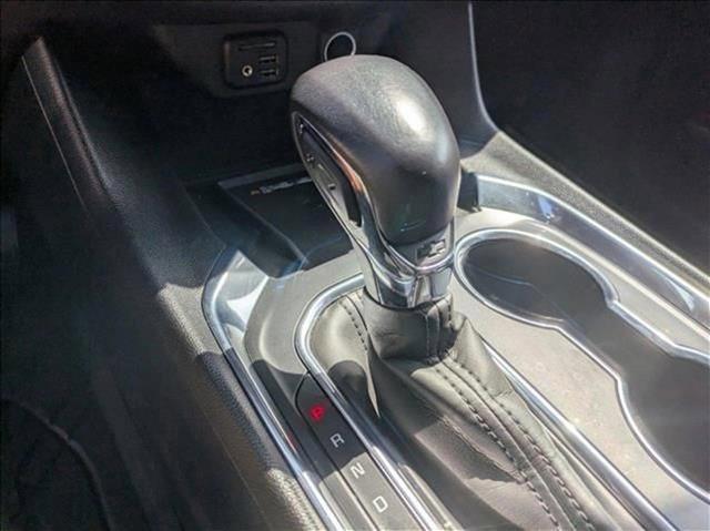 used 2021 Chevrolet Traverse car, priced at $33,994