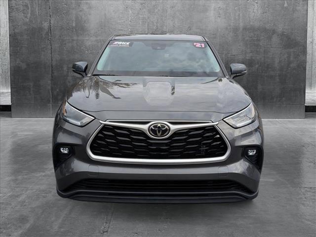 used 2021 Toyota Highlander car, priced at $28,143