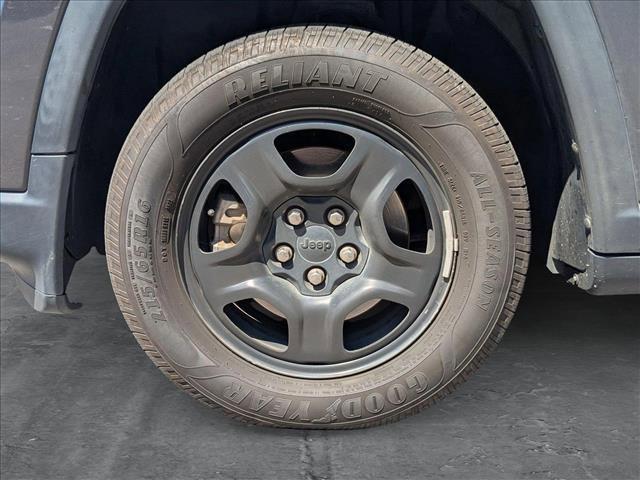 used 2020 Jeep Compass car, priced at $12,212