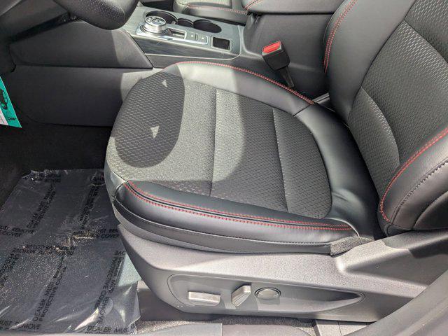 new 2025 Ford Escape car, priced at $28,064