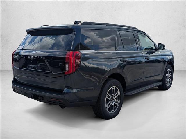 new 2025 Ford Expedition car, priced at $68,144