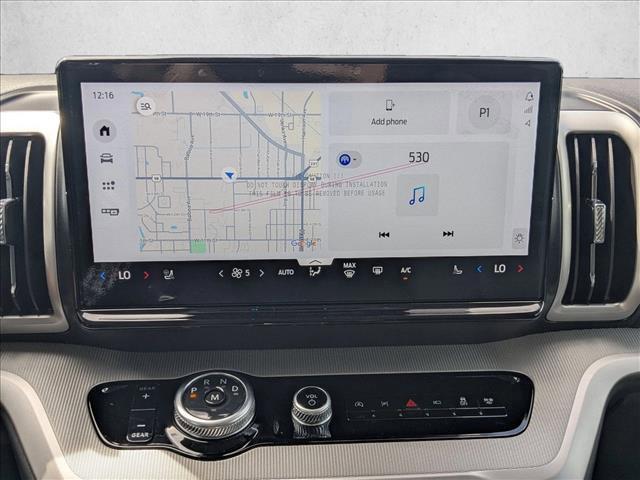 new 2025 Ford Expedition car, priced at $68,144