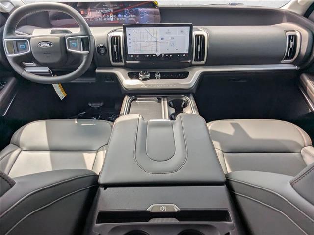 new 2025 Ford Expedition car, priced at $68,144