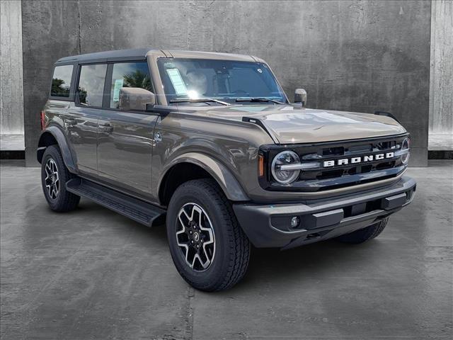 new 2025 Ford Bronco car, priced at $50,877