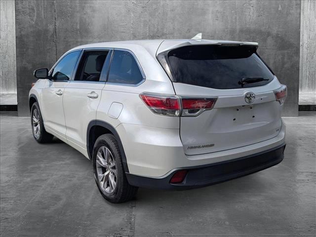 used 2015 Toyota Highlander car, priced at $16,985