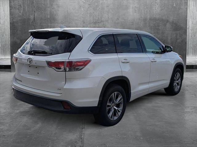 used 2015 Toyota Highlander car, priced at $16,985