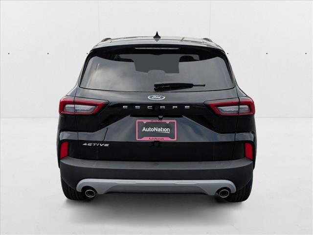 new 2025 Ford Escape car, priced at $20,695