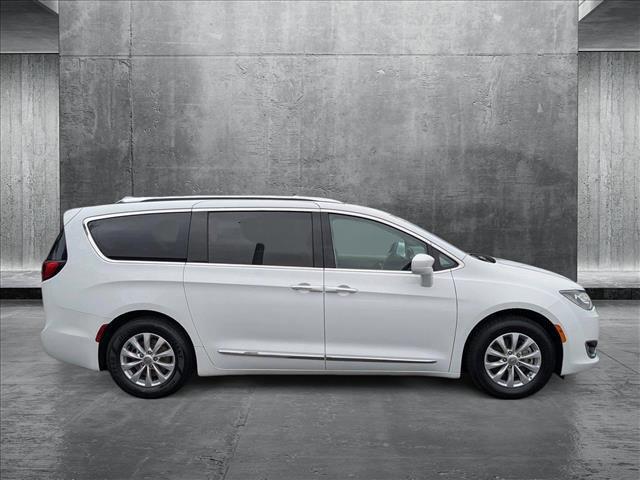 used 2018 Chrysler Pacifica car, priced at $15,758