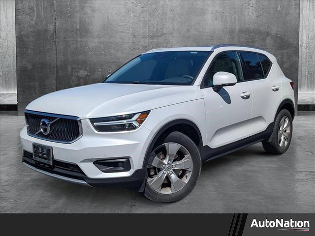 used 2021 Volvo XC40 car, priced at $25,198