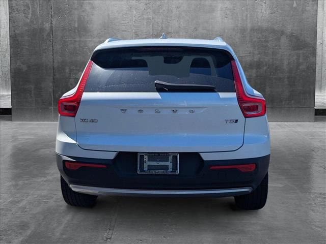 used 2021 Volvo XC40 car, priced at $24,551