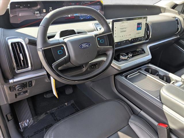 new 2025 Ford Expedition car, priced at $75,645