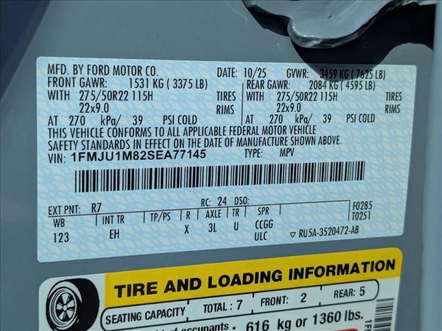 new 2025 Ford Expedition car, priced at $75,645