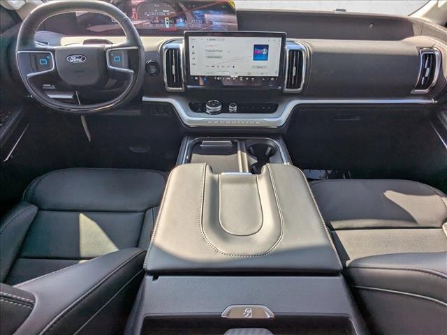 new 2025 Ford Expedition car, priced at $75,645