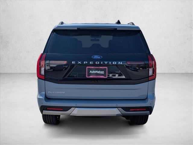 new 2025 Ford Expedition car, priced at $75,645