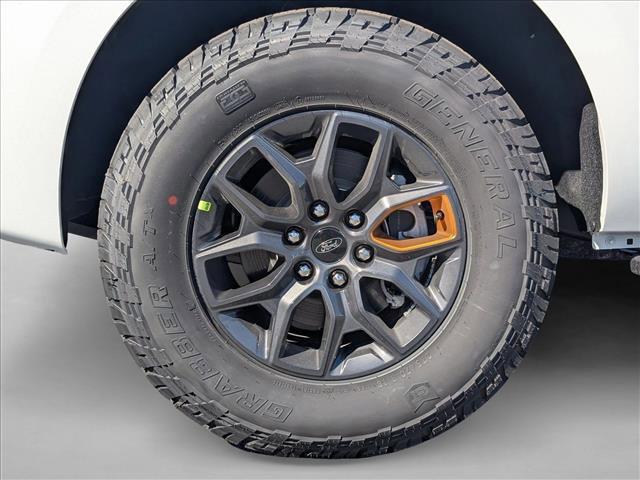 new 2025 Ford Expedition car, priced at $80,170