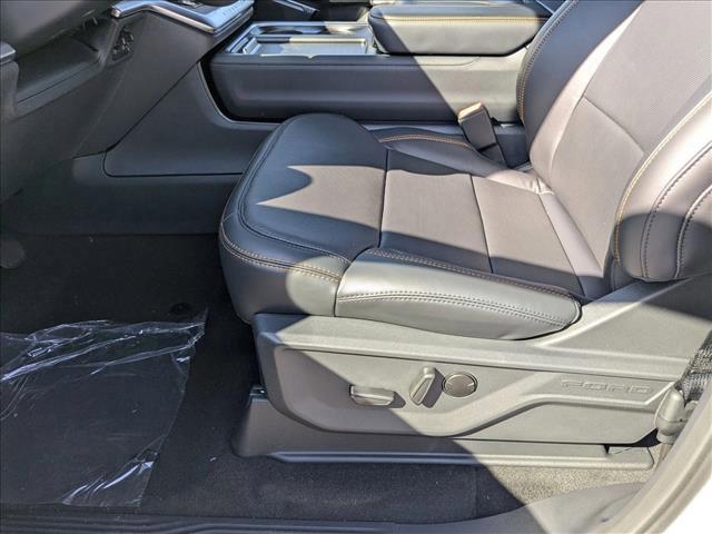 new 2025 Ford Expedition car, priced at $80,170