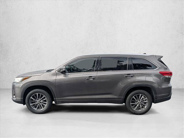 used 2017 Toyota Highlander car, priced at $18,120