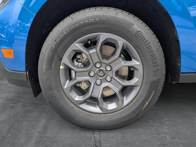 new 2025 Ford Maverick car, priced at $30,272