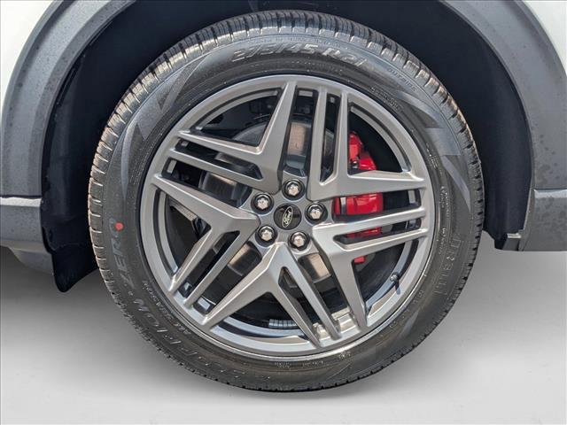 new 2025 Ford Explorer car, priced at $45,426