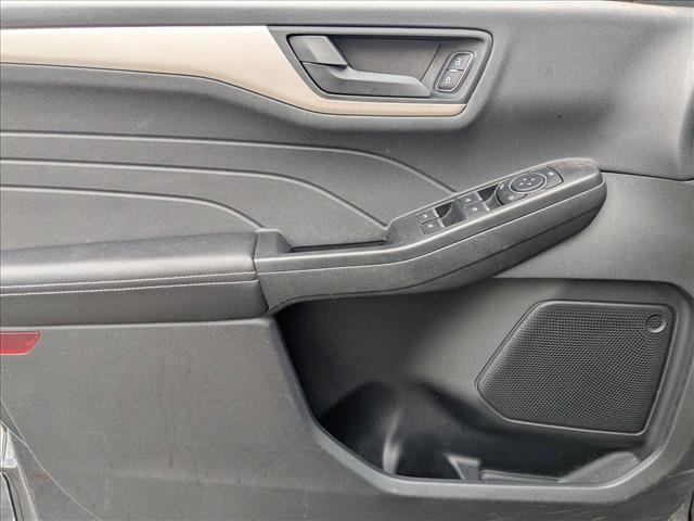 used 2022 Ford Escape car, priced at $21,083