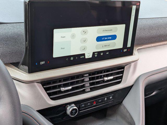 new 2026 Ford Explorer car, priced at $39,905