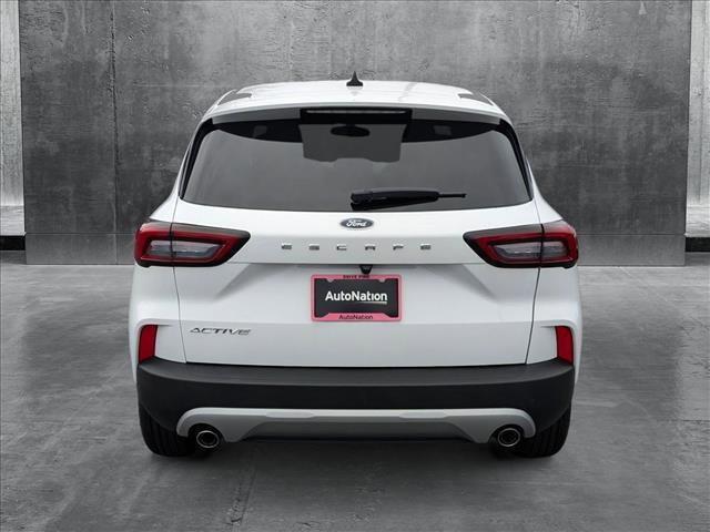 new 2025 Ford Escape car, priced at $25,426