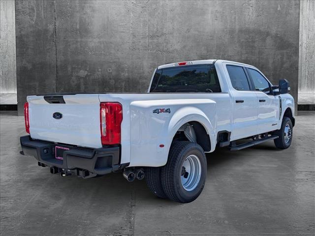 new 2025 Ford F-350 car, priced at $62,625