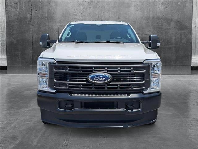 new 2025 Ford F-350 car, priced at $62,625