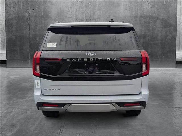 new 2025 Ford Expedition car, priced at $73,734