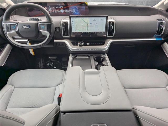 new 2025 Ford Expedition car, priced at $73,734