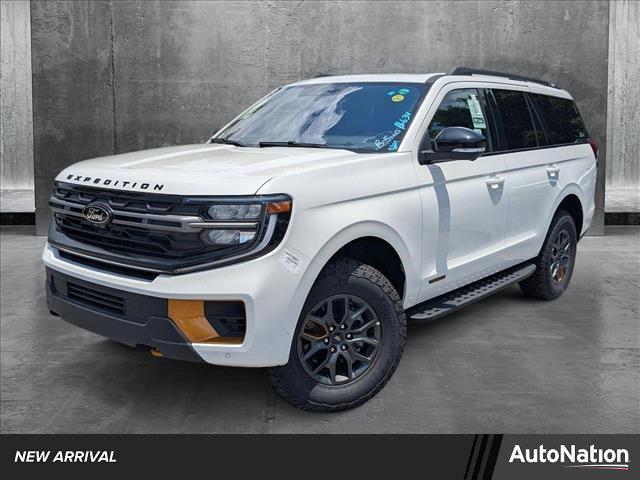 new 2025 Ford Expedition car, priced at $84,610