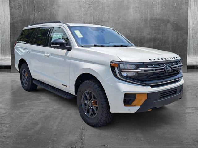 new 2025 Ford Expedition car, priced at $84,610
