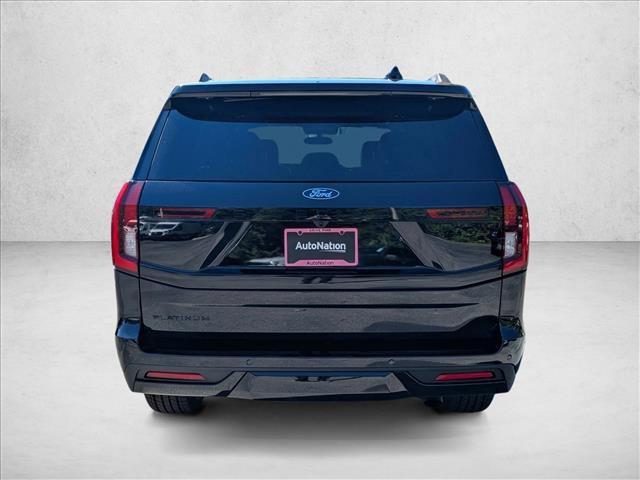 new 2025 Ford Expedition car, priced at $75,634