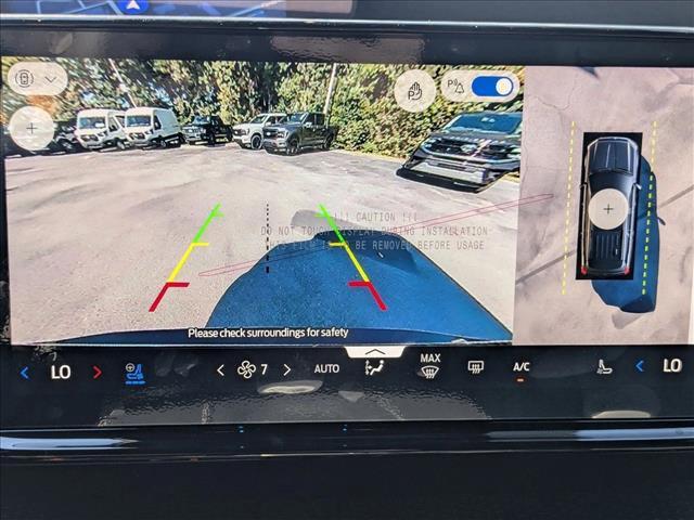 new 2025 Ford Expedition car, priced at $75,634