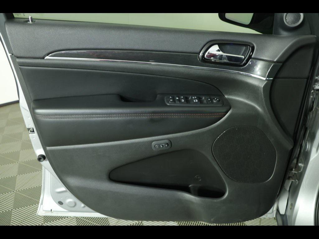 used 2019 Jeep Grand Cherokee car, priced at $21,329