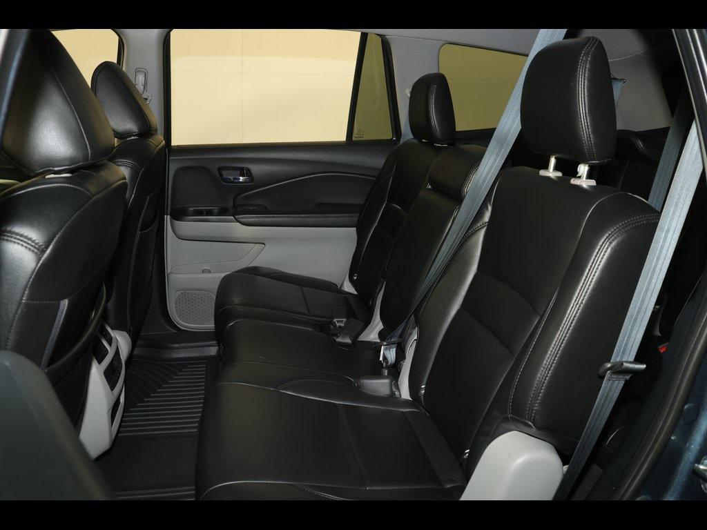 used 2020 Honda Pilot car, priced at $19,567