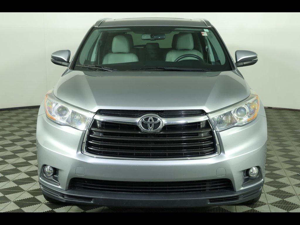 used 2016 Toyota Highlander car, priced at $17,994