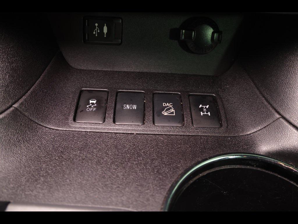 used 2016 Toyota Highlander car, priced at $17,994