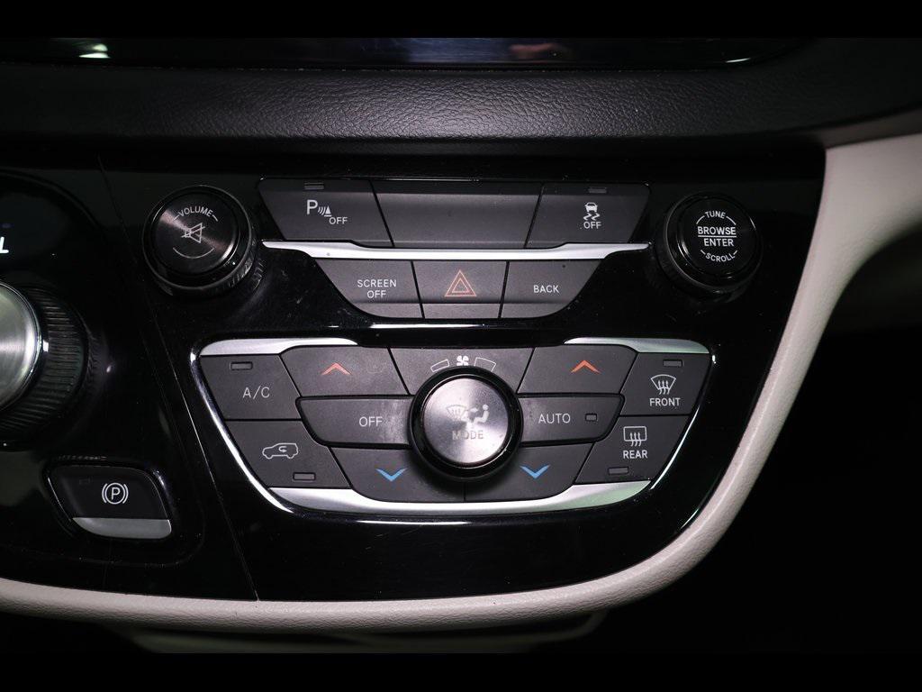 used 2017 Chrysler Pacifica car, priced at $8,326