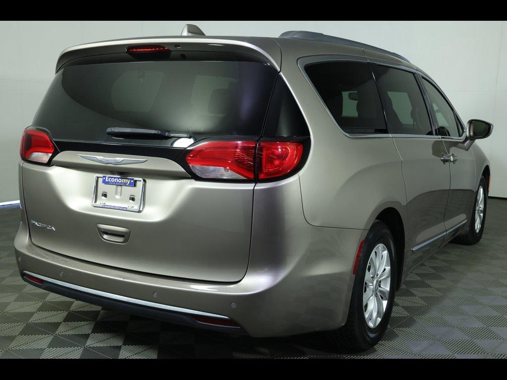 used 2018 Chrysler Pacifica car, priced at $11,401