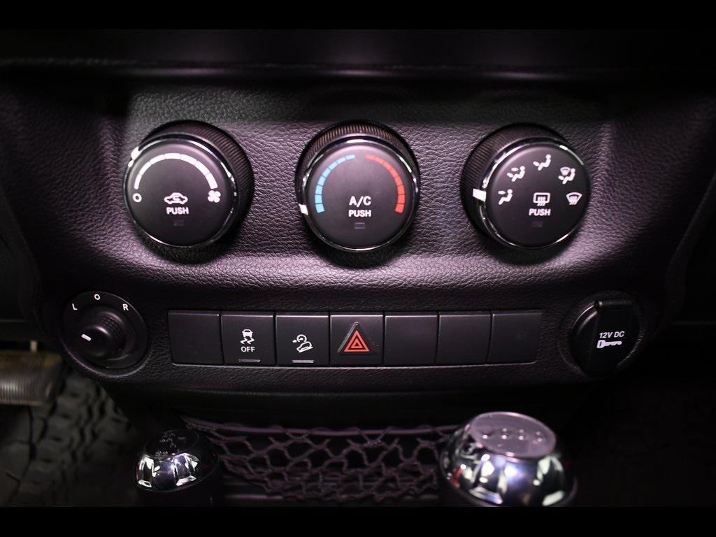 used 2016 Jeep Wrangler Unlimited car, priced at $13,323