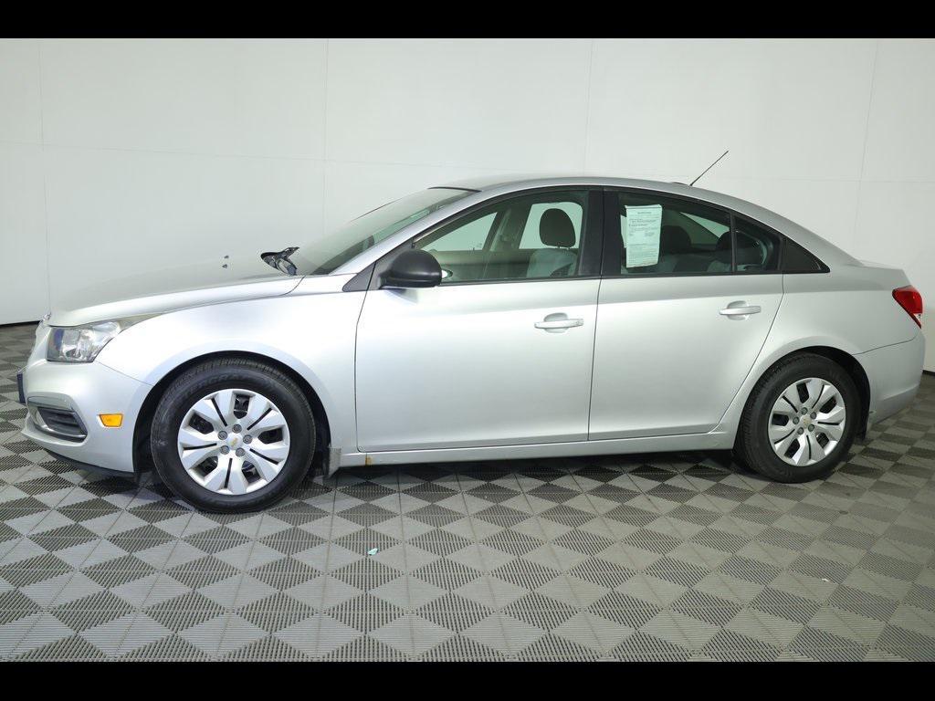 used 2015 Chevrolet Cruze car, priced at $6,332