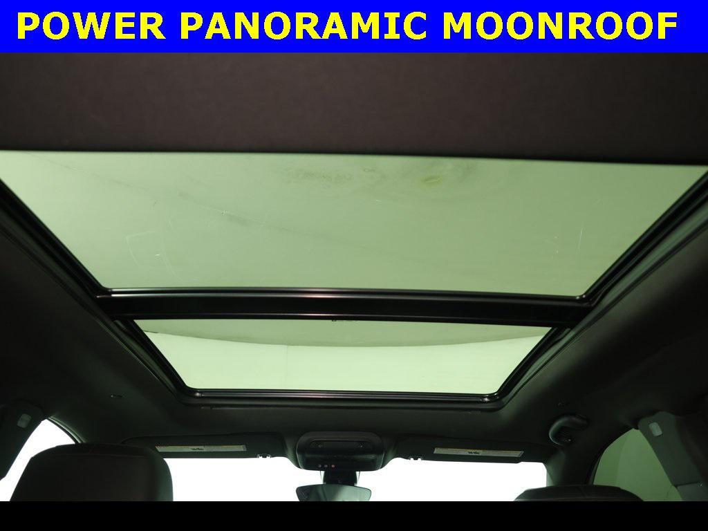 used 2020 Cadillac XT5 car, priced at $14,419