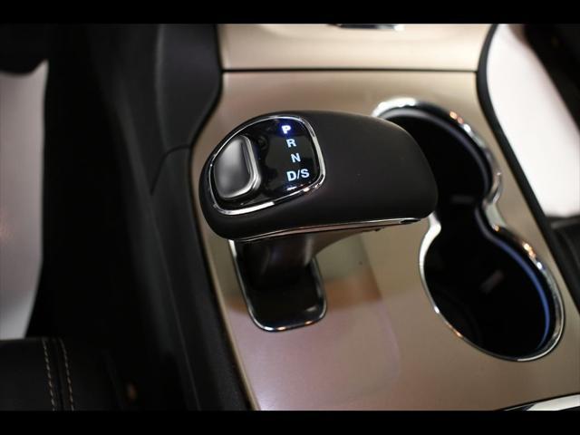 used 2015 Jeep Grand Cherokee car, priced at $12,995
